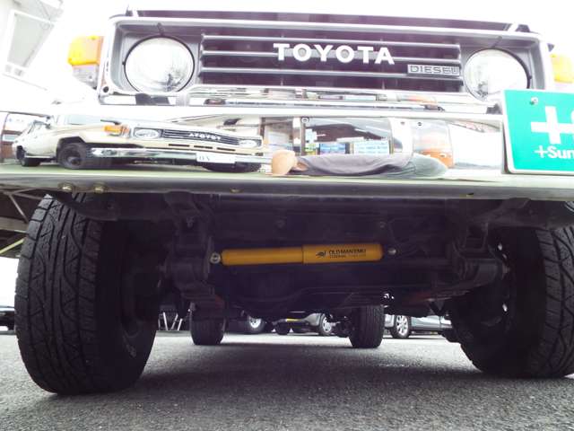 トヨタ ランドクルーザーバン ４．２ ＺＸ ＦＲＰトップ ディーゼル ４ＷＤ H9年 (近畿) 99