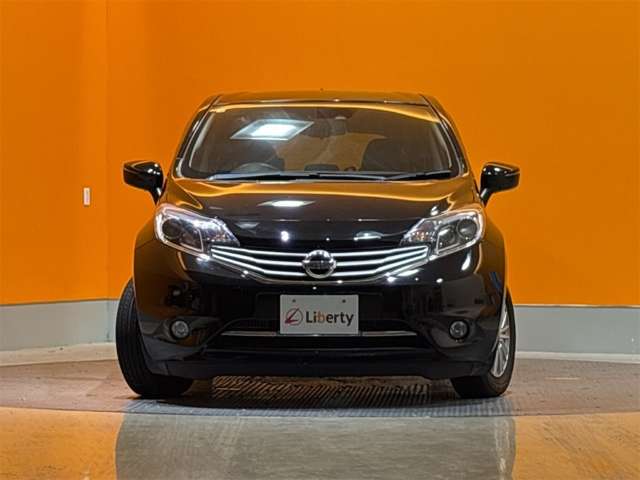 日産 ノート １．２ メダリスト H28年 (近畿) 99