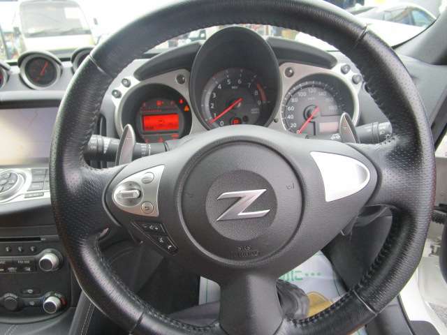日産 フェアレディＺ ３．７ バージョン Ｔ H27年 () 99