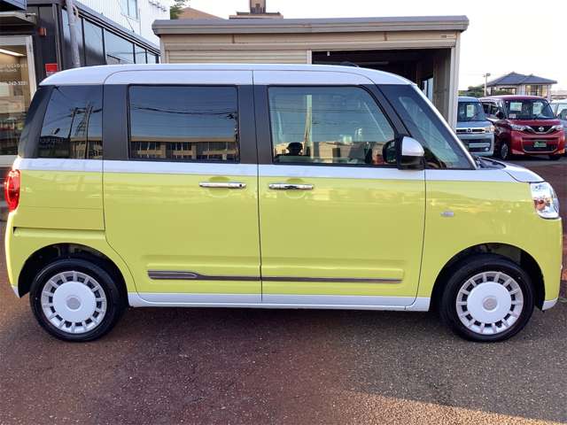 ダイハツ ムーヴ　キャンバス ６６０ ストライプス Ｇ ４ＷＤ R6年 () 99