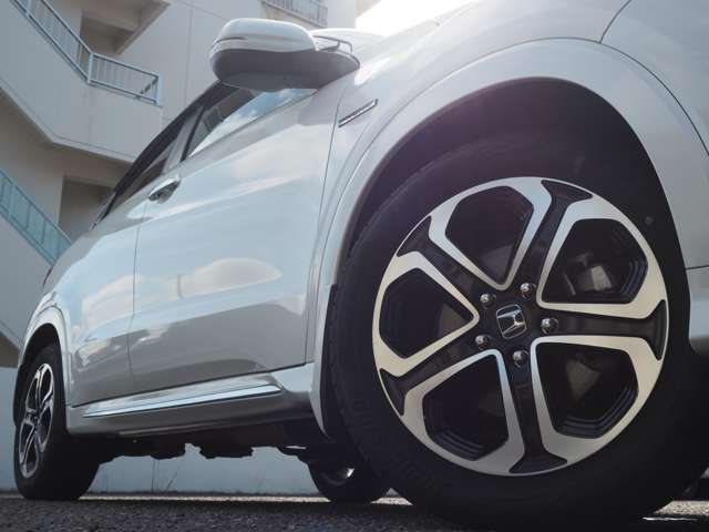 ホンダ ヴェゼル １．５ ハイブリッド Ｚ ホンダセンシング ４ＷＤ H30年 () 99