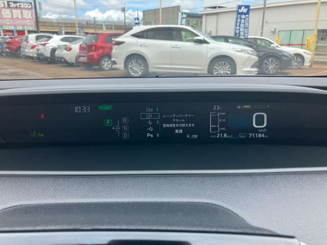 トヨタ プリウス １．８ Ｓ セーフティ プラス Ｅ－ＦＯＵＲ ４ＷＤ H30年 () 99
