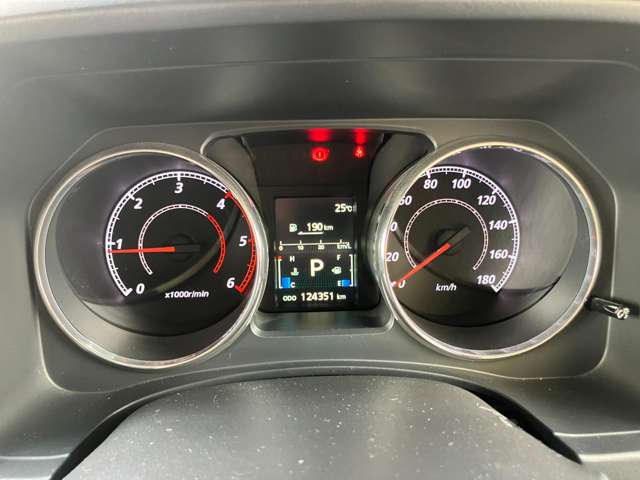 三菱 デリカ　Ｄ：５ ２．２ Ｄ パワーパッケージ ディーゼルターボ ４ＷＤ H30年 () 99