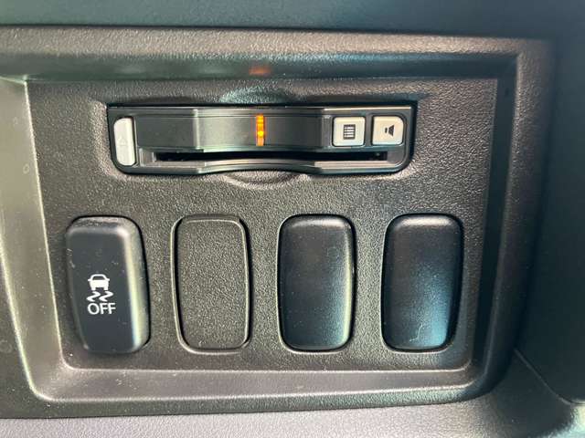 三菱 デリカ　Ｄ：５ ２．２ Ｄ パワーパッケージ ディーゼルターボ ４ＷＤ H30年 () 99