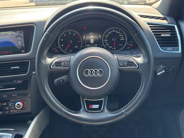 アウディ Ｑ５ ２．０ ＴＦＳＩ クワトロ Ｓラインパッケージ ４ＷＤ H25年 () 99
