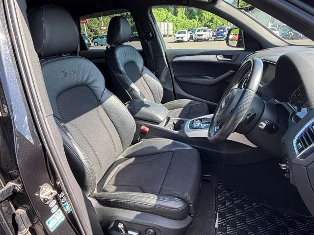 アウディ Ｑ５ ２．０ ＴＦＳＩ クワトロ Ｓラインパッケージ ４ＷＤ H25年 () 99