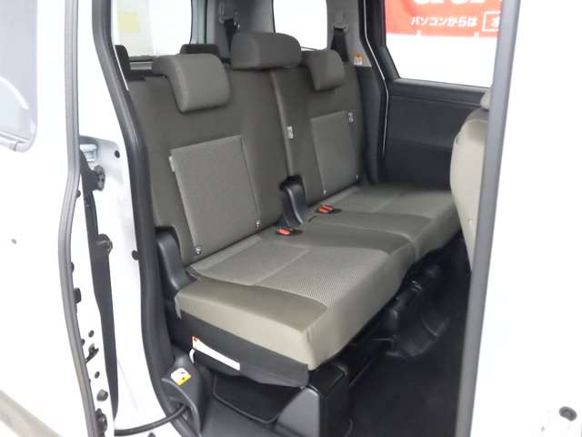トヨタ シエンタ　ハイブリッド ハイブリッド １．５ Ｇ Ｅ－ＦＯＵＲ ４ＷＤ R7年 () 99