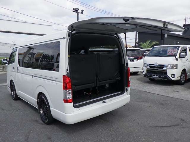 トヨタ ハイエースワゴン ２．７ ＧＬ ロング ミドルルーフ R1年 () 99
