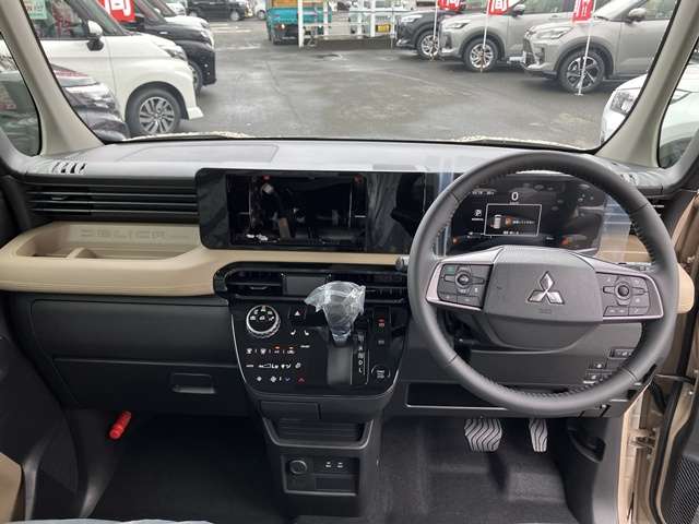 三菱 デリカ　ミニ ６６０ Ｇ プレミアム R8年 (関東) 99
