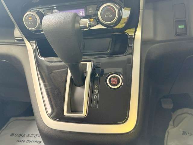 日産 セレナ ２．０ Ｘ ＶセレクションＩＩ R1年 (関東) 99