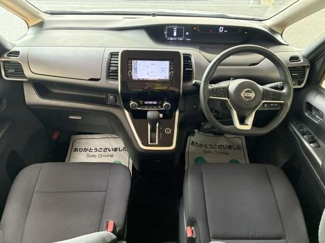 日産 セレナ ２．０ Ｘ ＶセレクションＩＩ 助手席スライドアップシート R1年 (関東) 99