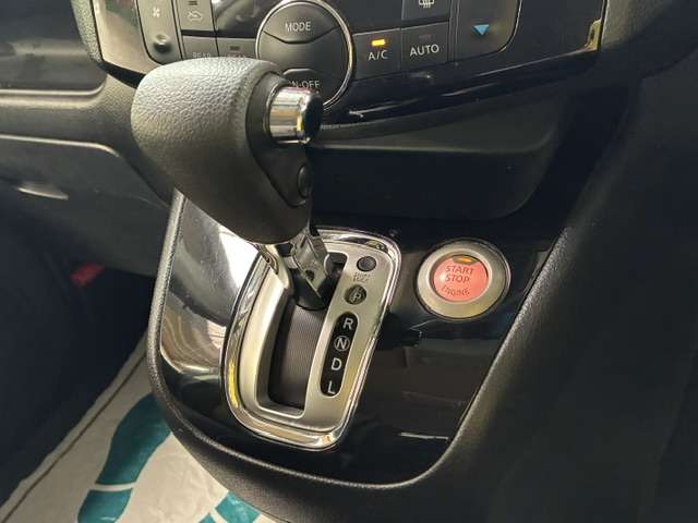 日産 セレナ ２．０ ハイウェイスター Ｖセレクション＋ＳＡＦＥＴＹ Ｓ－ＨＹＢＲＩＤ H27年 (関東) 99