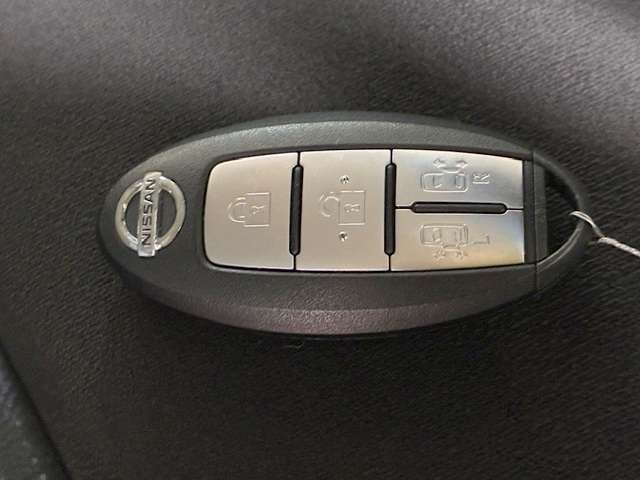 日産 セレナ ２．０ ２０Ｘ Ｖセレクション＋ＳＡＦＥＴＹ Ｓ－ＨＹＢＲＩＤ H27年 (関東) 99