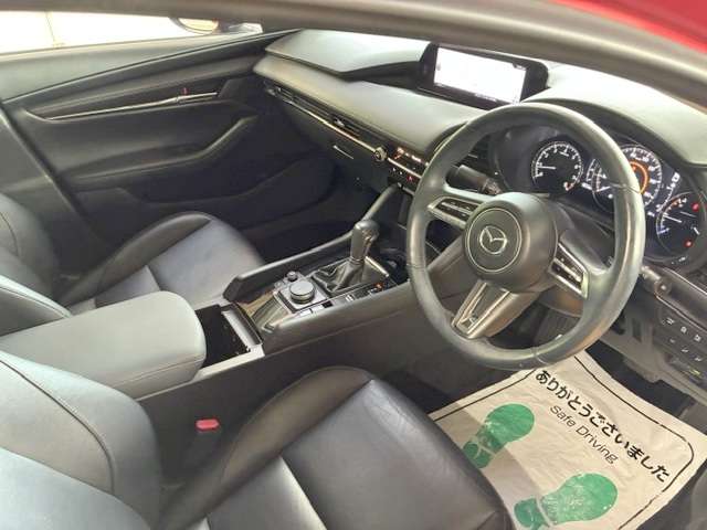 マツダ ＭＡＺＤＡ３　ファストバック ２．０ ２０Ｓ Ｌパッケージ R1年 (関東) 99