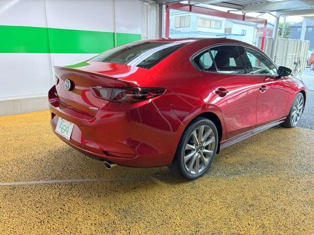 マツダ ＭＡＺＤＡ３　ファストバック ２．０ ２０Ｓ Ｌパッケージ R1年 (関東) 99