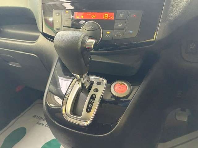 日産 セレナ ２．０ ハイウェイスター Ｖセレクション＋ＳＡＦＥＴＹ Ｓ－ＨＹＢＲＩＤ H27年 (関東) 99