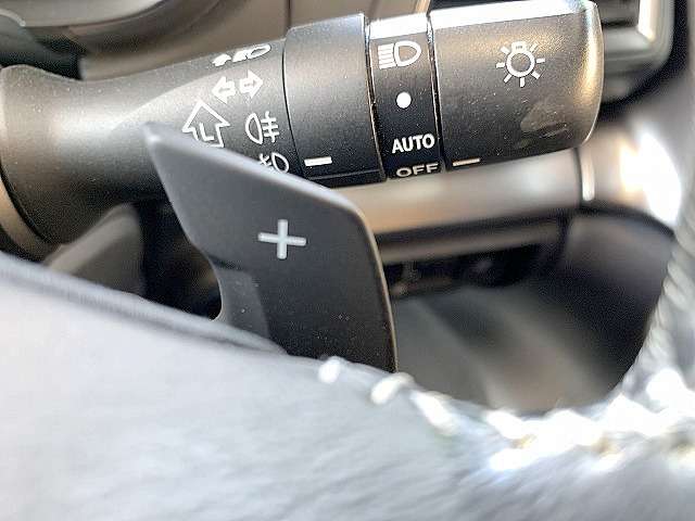 スバル インプレッサスポーツ ２．０ Ｉ－Ｓ アイサイト ４ＷＤ H29年 (関東) 99