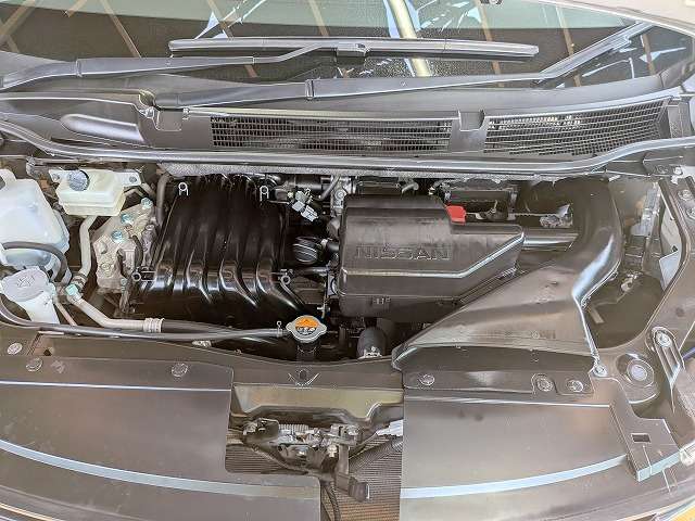 日産 セレナ ２．０ ２０Ｘ Ｓ－ＨＹＢＲＩＤ アドバンストセーフティ パッケージ H27年 (関東) 99