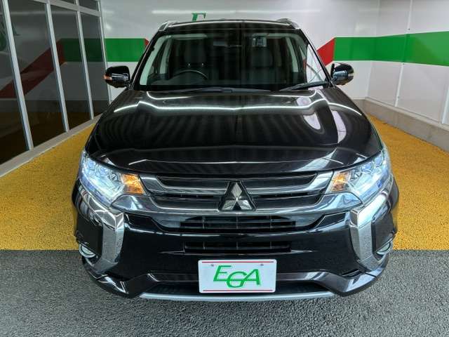 三菱 アウトランダーＰＨＥＶ ２．０ Ｇ セーフティパッケージ ４ＷＤ H28年 (関東) 99