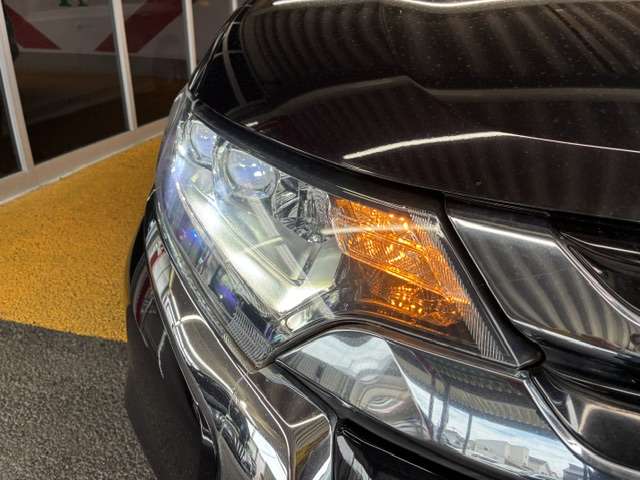 三菱 アウトランダーＰＨＥＶ ２．０ Ｇ セーフティパッケージ ４ＷＤ H28年 (関東) 99