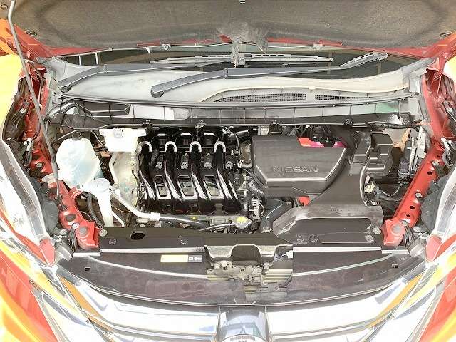 日産 セレナ ２．０ ハイウェイスター H28年 (関東) 99