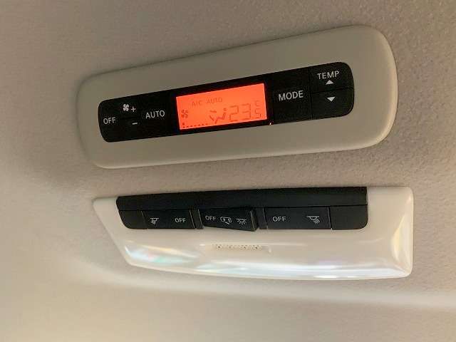 日産 セレナ ２．０ ハイウェイスター H28年 (関東) 99
