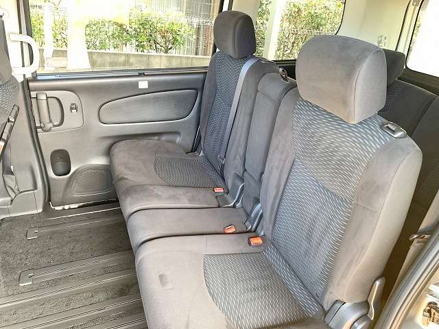 日産 セレナ ２．０ ２０Ｘ Ｖセレクション＋ＳＡＦＥＴＹ Ｓ－ＨＹＢＲＩＤ H28年 (関東) 99