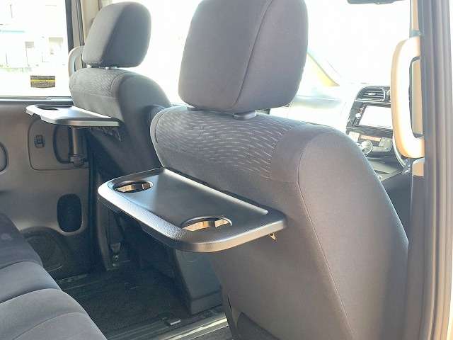 日産 セレナ ２．０ ２０Ｘ Ｖセレクション＋ＳＡＦＥＴＹ Ｓ－ＨＹＢＲＩＤ H28年 (関東) 99
