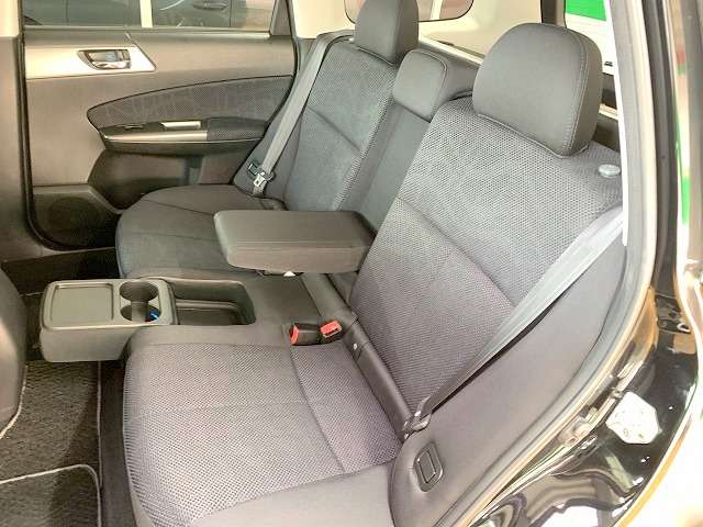 スバル フォレスター ２．０ ＸＳ ４ＷＤ H23年 (関東) 99