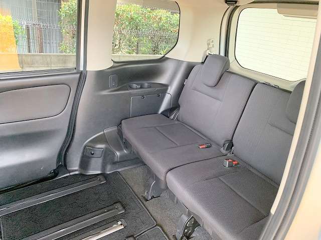 日産 セレナ ２．０ Ｘ ＶセレクションＩＩ R1年 (関東) 99