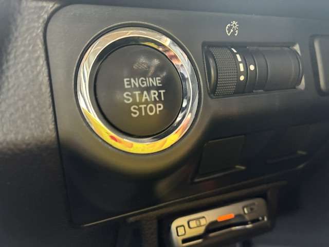 スバル フォレスター ２．０ エックスブレイク ４ＷＤ H27年 (関東) 99