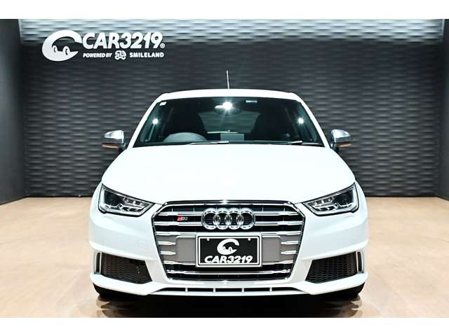 アウディ Ｓ１　スポーツバック ２．０ ４ＷＤ H27年 () 99