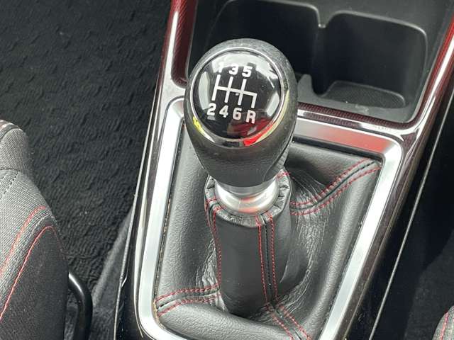 スズキ スイフト スポーツ １．４ セーフティパッケージ装着車 H30年 () 99