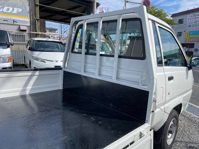 トヨタ タウンエーストラック １．８ スーパーシングルジャストロー ＤＸ ロング木製デッキ 三方開 H18年 (近畿) 99
