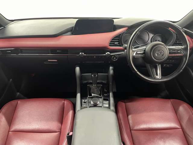 マツダ ＭＡＺＤＡ３　ファストバック ２．０ Ｘ バーガンディ セレクション R2年 () 99