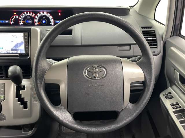 トヨタ ヴォクシー ２．０ Ｚ H20年 () 99