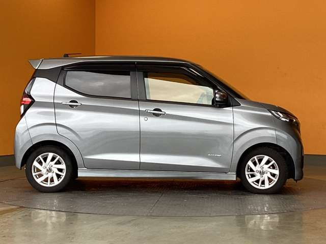 日産 デイズ ６６０ ハイウェイスターＸ R4年 (近畿) 99