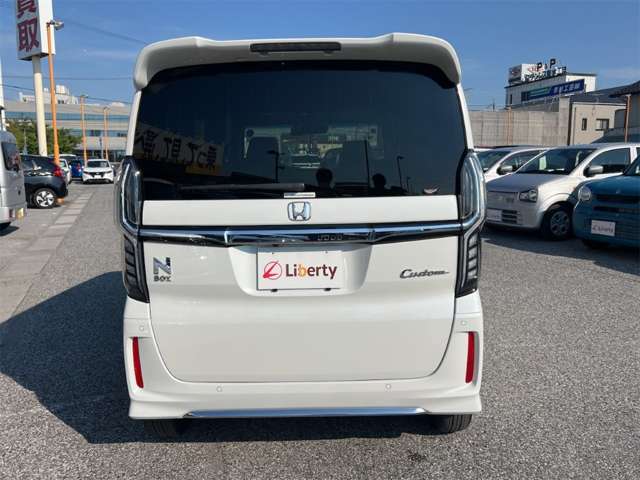 ホンダ Ｎ　ＢＯＸ カスタム ６６０ Ｌ R4年 (近畿) 99