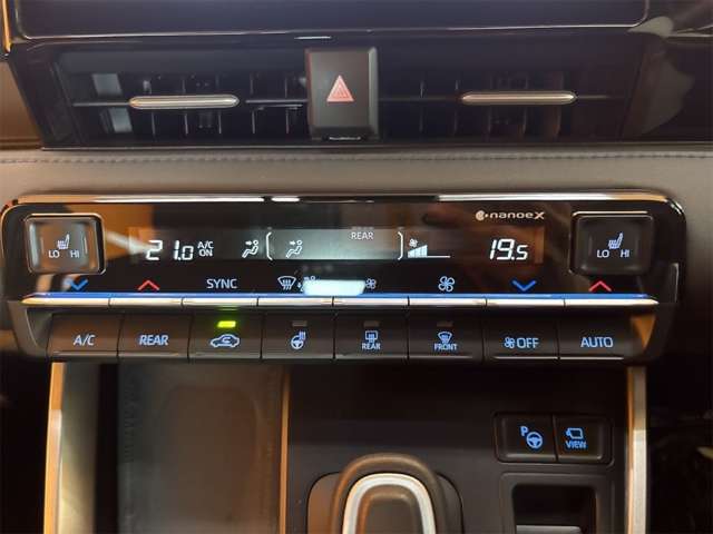 トヨタ ヴォクシー １．８ ハイブリッド Ｓ－Ｚ R7年 () 99