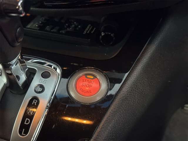 日産 セレナ ２．０ ハイウェイスター Ｓ－ＨＹＢＲＩＤ H25年 () 99