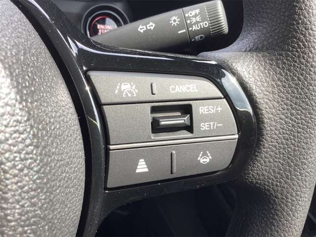 ホンダ Ｎ　ＢＯＸ カスタム ６６０ R8年 (四国) 99