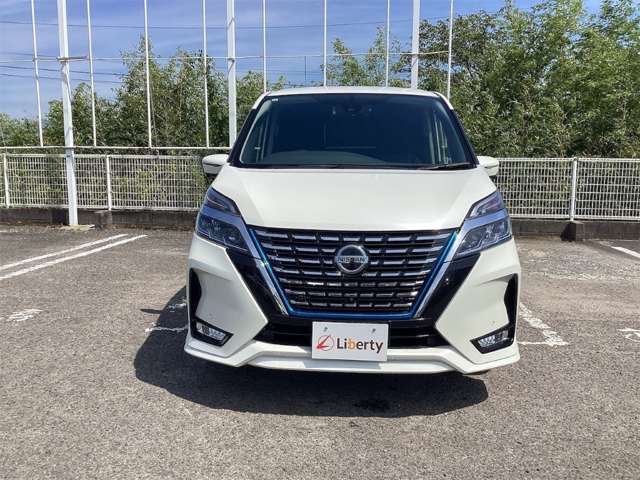 日産 セレナ １．２ Ｅ－ＰＯＷＥＲ ハイウェイスター Ｖ R3年 (四国) 99