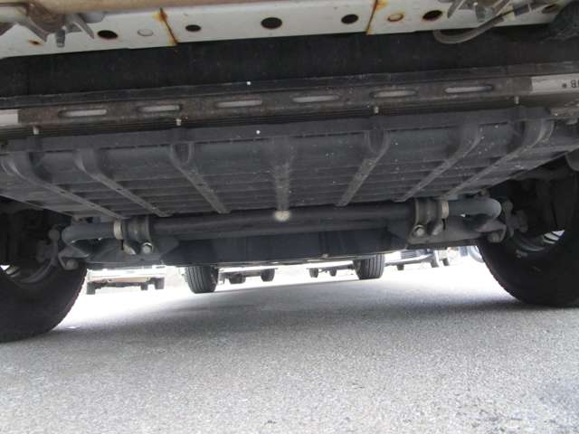 いすゞ コモバン ２．５ＬＤロングディーゼル H27年 (関東) 99
