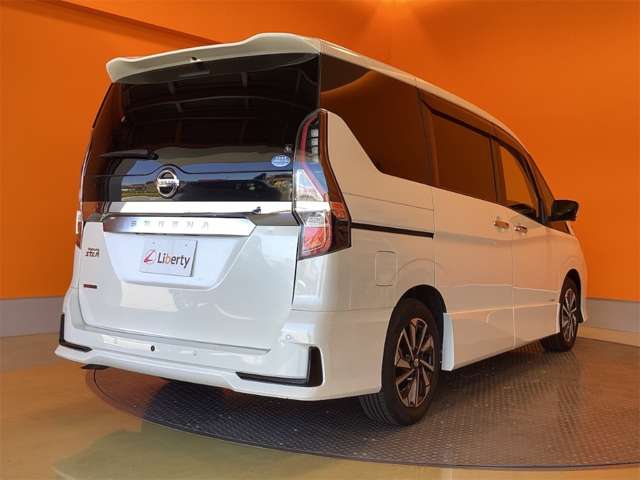 日産 セレナ ２．０ ハイウェイスター Ｖ R3年 (近畿) 99