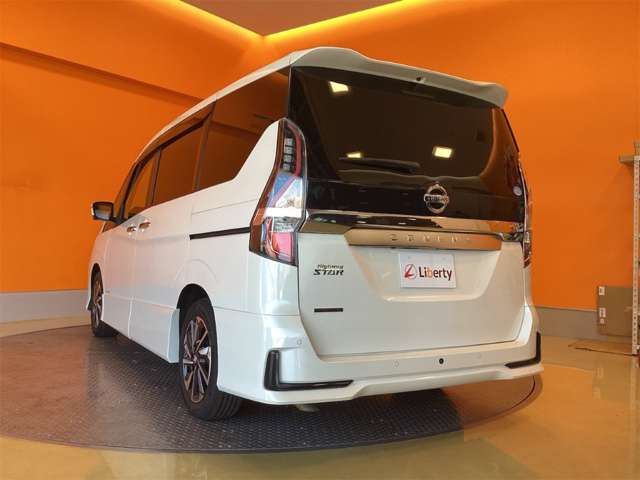 日産 セレナ ２．０ ハイウェイスター Ｖ R3年 (近畿) 99