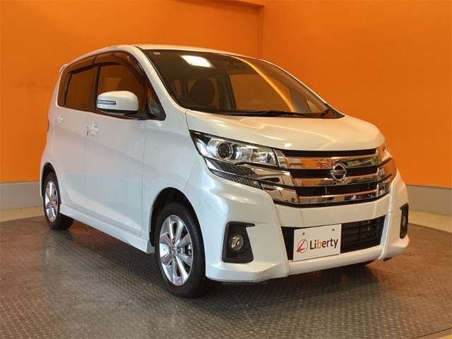 日産 デイズ ６６０ ハイウェイスターＸ H29年 (近畿) 99