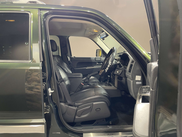 ジープ チェロキー リミテッド ４ＷＤ H23年 (関東) 99