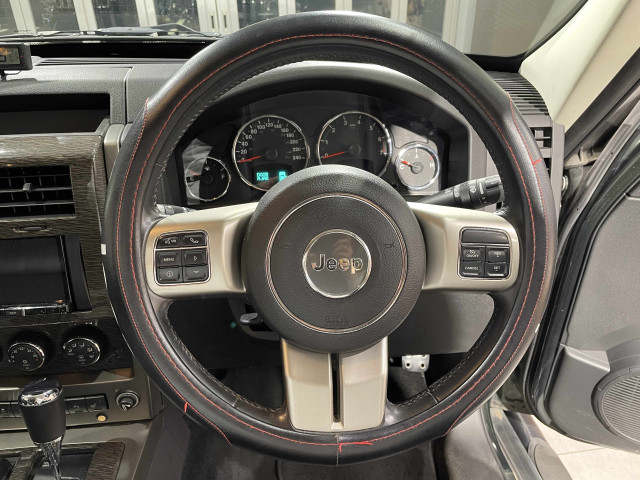 ジープ チェロキー リミテッド ４ＷＤ H23年 (関東) 99