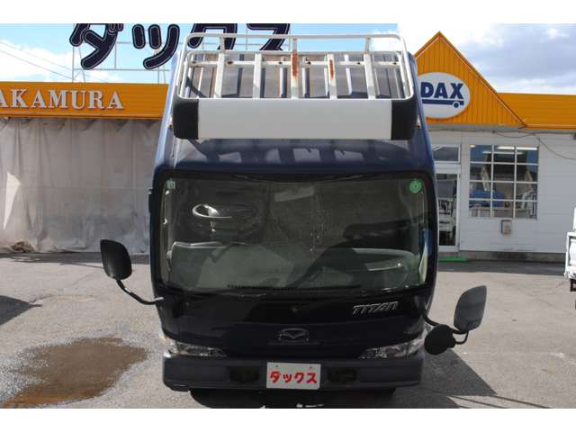 マツダ タイタン ３．０Ｄ 全低床ヒラボディ 積載１．５Ｔ H13年 (東海) 99