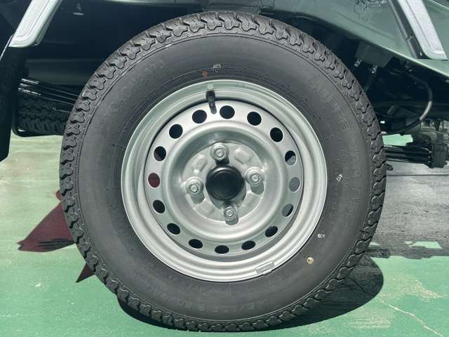 ダイハツ ハイゼットトラック ６６０ スタンダード 農用スペシャル ３方開 ４ＷＤ R8年 () 99